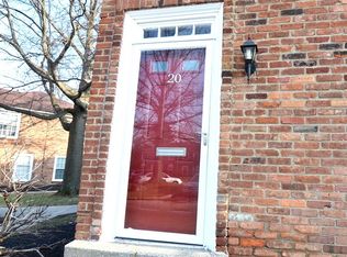 20 Brandywine Sq, Cleveland, OH 44143