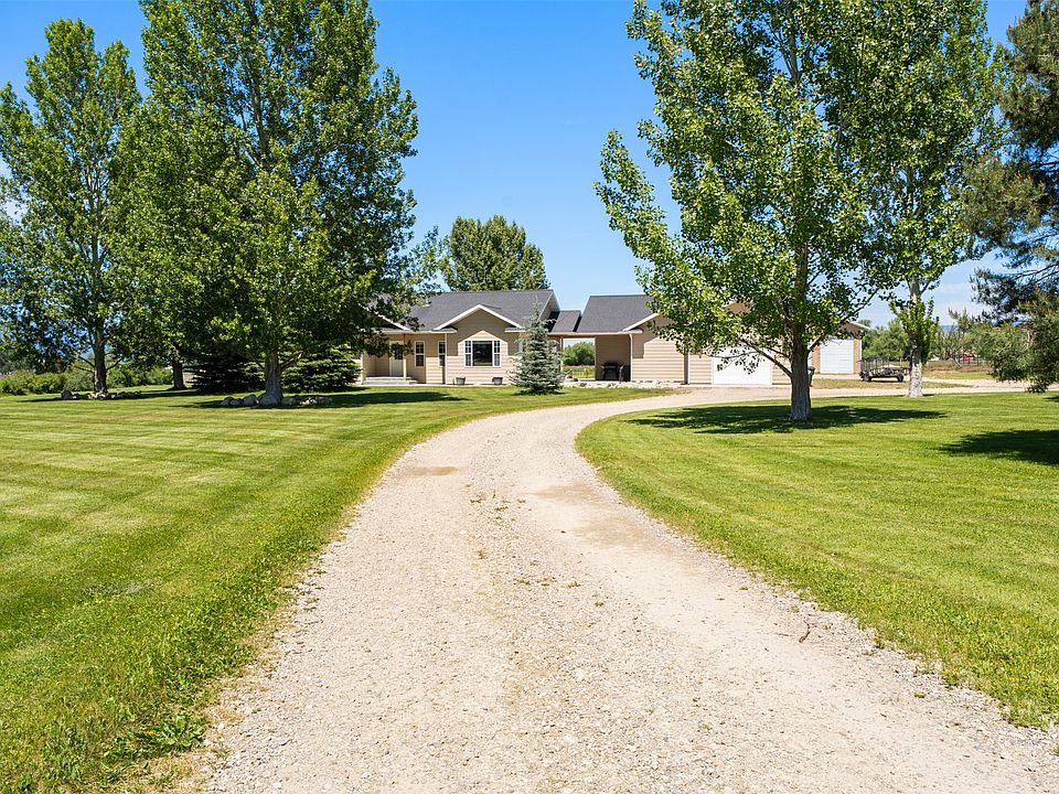 1st image of 588 Willow Creek Rd