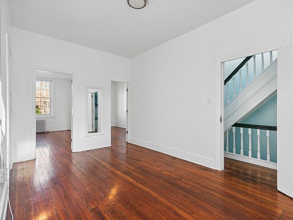 5th image of 2511 Frankford Ave Floor 2