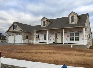 108 Farmington Ln, Elizabethtown, PA 17022