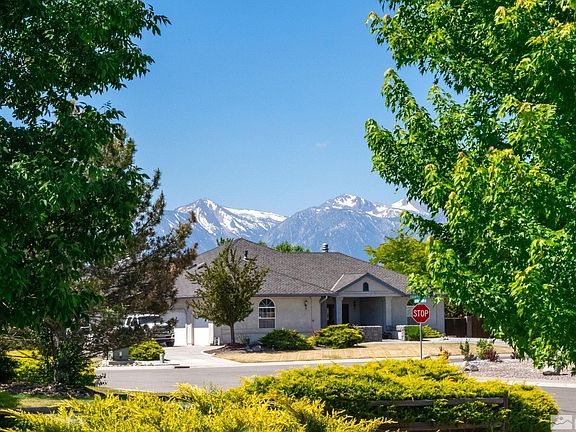 3rd image of 2863 Sierra Mesa Ct
