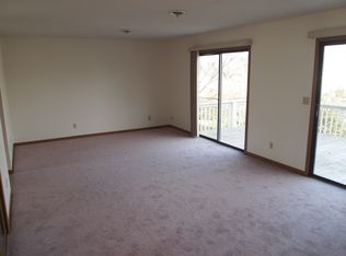 304 E Hester St, Carbondale, IL 62901