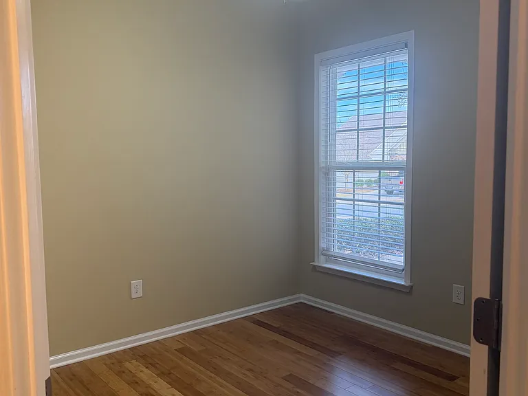 610 Larch Looper Dr — Photo 33