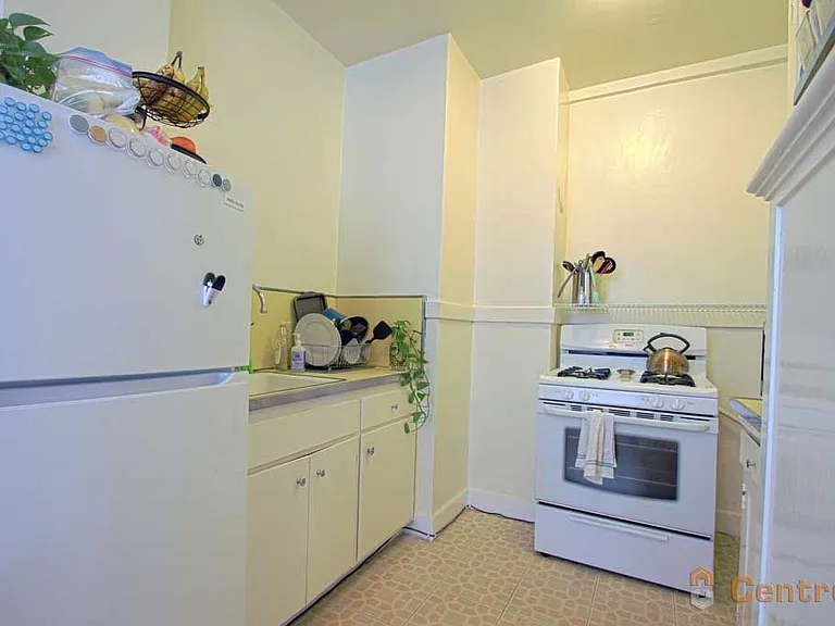 4719 Geary Blvd #17 — Photo 5