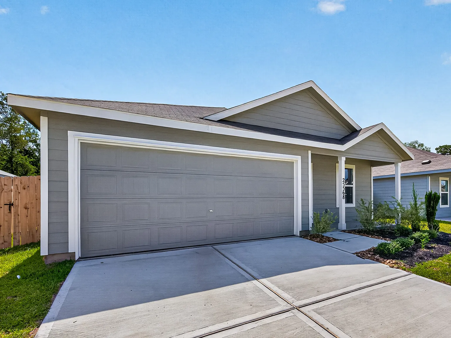 25568 Rose Creek Drive — Photo 3