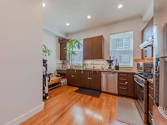 3rd image of 9651 Alberta Rd #21