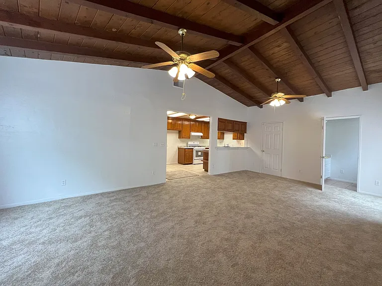 357 Garfield Ave — Photo 11
