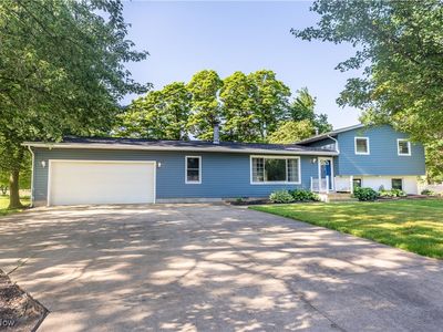 8242 Orchardway St NW, North Canton, OH, 44720