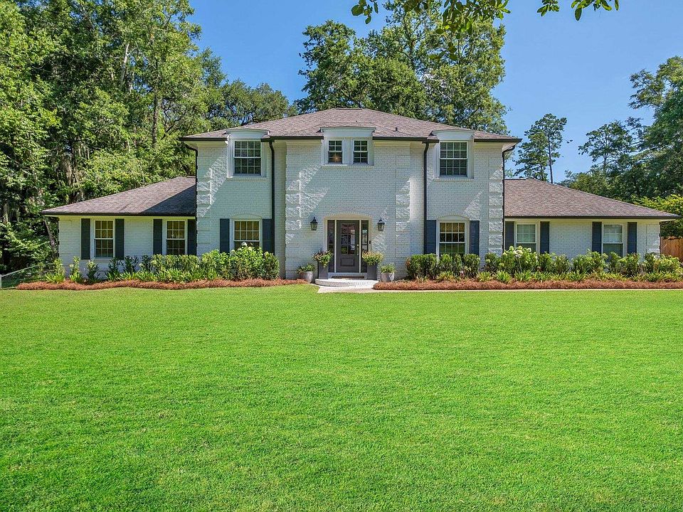 1st image of 3948 Leane Dr