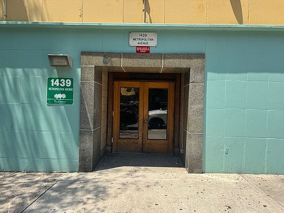 2nd image of 1439 Metropolitan Ave APT 5H