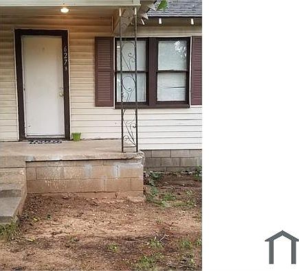 2nd image of 627 SW 30th St