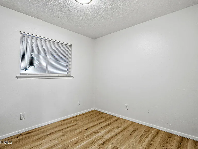 4609 Skylark Way — Photo 25
