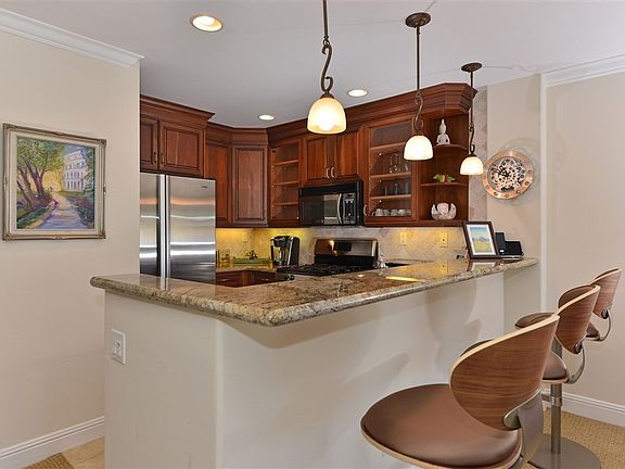 5th image of 7411 Herschel Ave Unit 3E