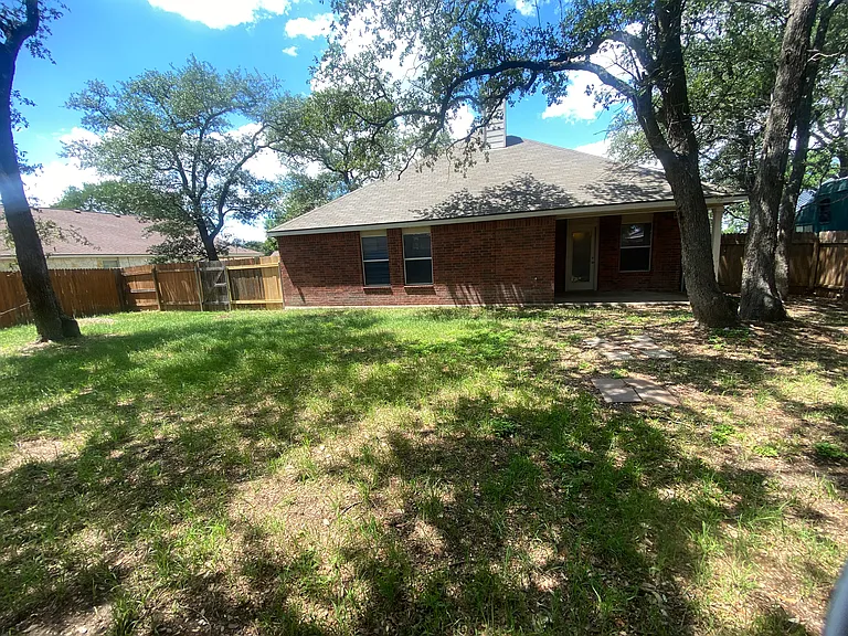 6004 Cobalt Ln — Photo 36