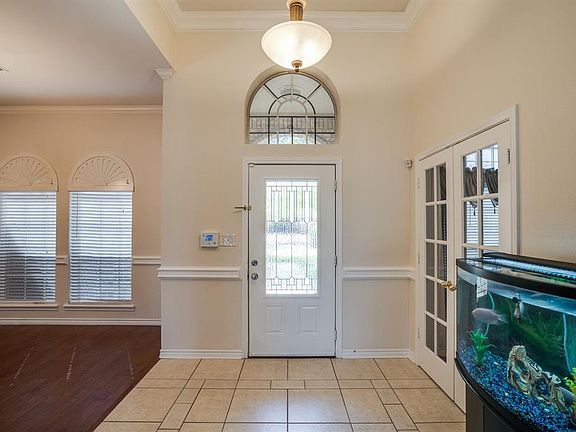 4th image of 4117 Candlewood Cir