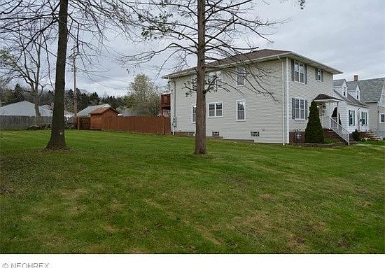 2nd image of 3033 Brookdale Ave
