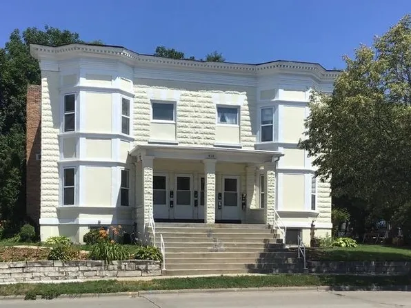 418 N Parker Dr, Janesville, WI 53545