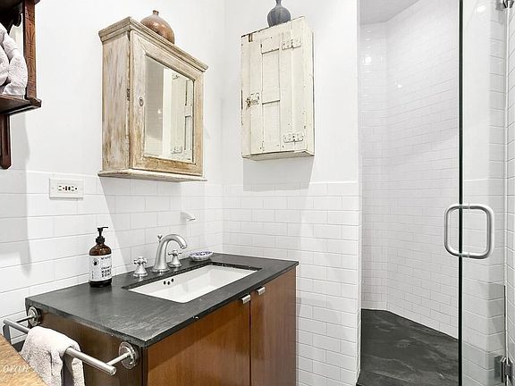 5th image of 606 W 113th St APT 1A