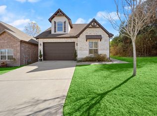 109 Harbour Town Cir, Montgomery, TX 77356