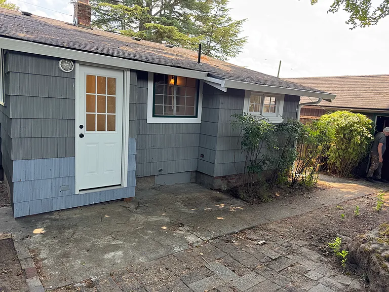 7511 SW 31st Ave — Photo 5