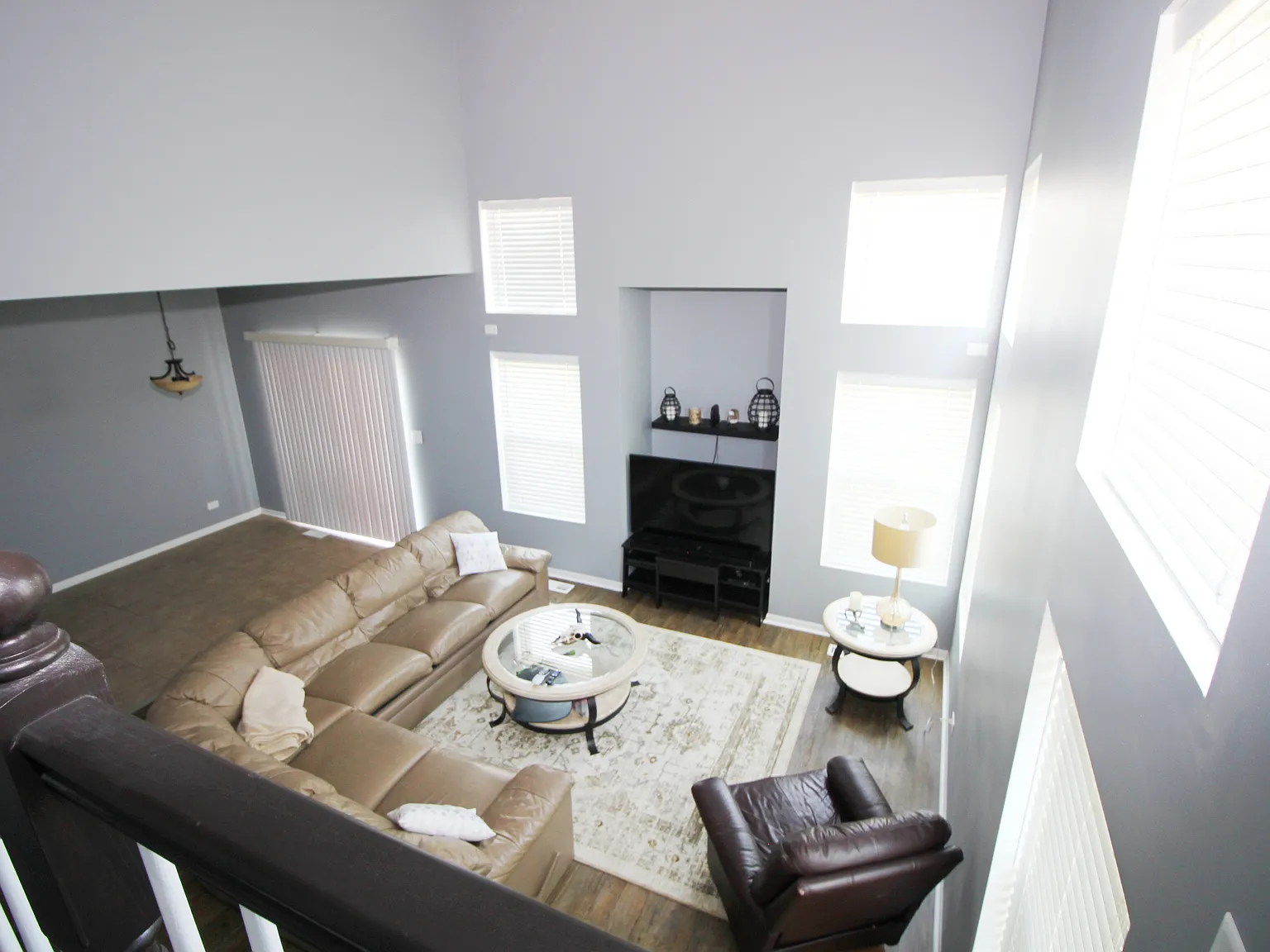 3 bed, 2.5 bath, 1727 sqft, $2,900 — Photo 4