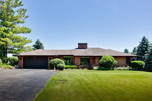 2910 N Bayview Ln photo 1