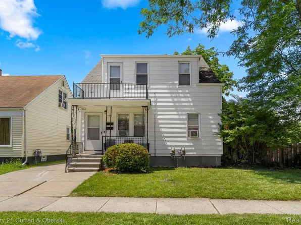 6445 Heyden St, Dearborn Heights, MI 48127