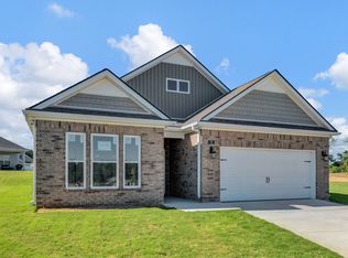 37 Powell Pl, Byhalia, MS 38611