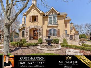 909 E Hillside Rd, Naperville, IL 60540