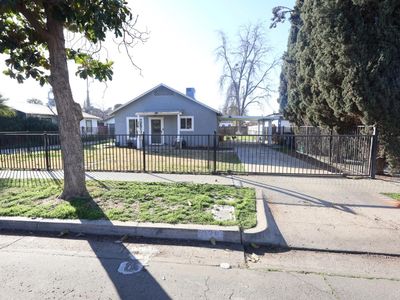 336 E Dayton Ave, Fresno, CA, 93704