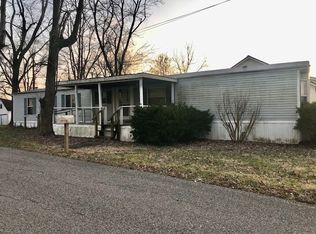 220 E Vine St, Mitchell, IN 47446