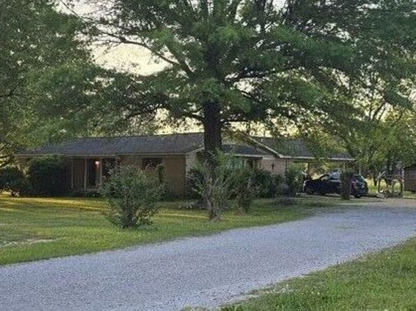 9 County Road 234, Corinth, MS 38834