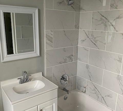 4th image of 7243 S Stony Island Ave APT 1