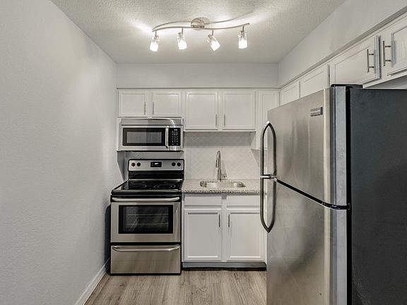 2nd image of 3710 W Cass St APT 22