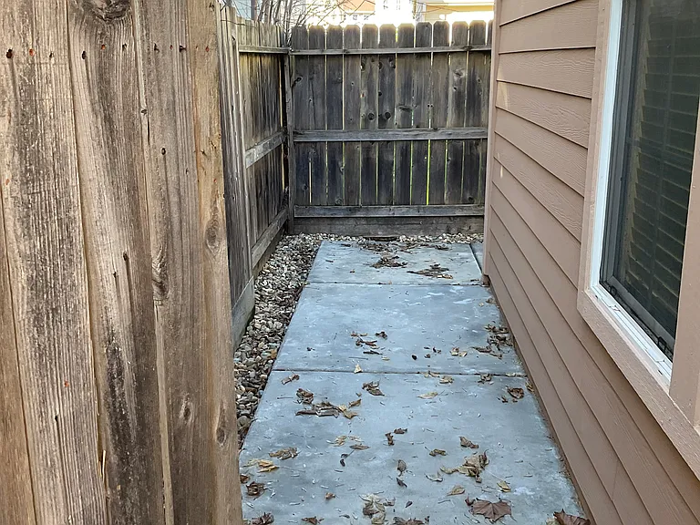 1022 Freedom Dr — Photo 30
