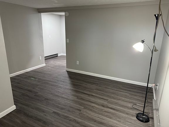 3rd image of 209 E 10th St #5