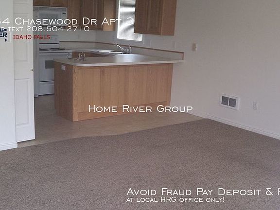 2nd image of 3134 Chasewood Dr APT 3
