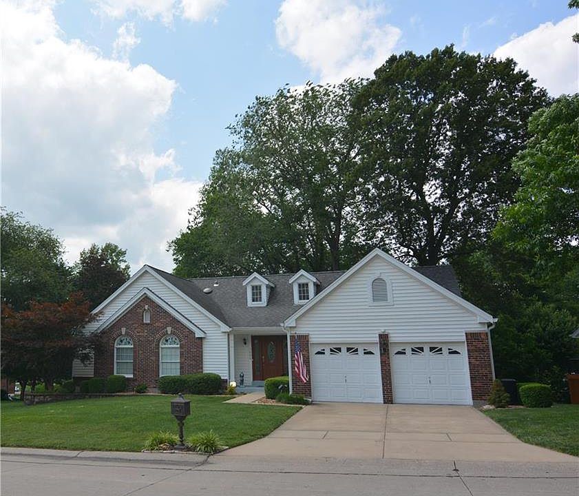 1st image of 7800 Grantwood Oaks Ct