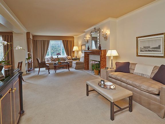 3rd image of 880 5th Ave APT 4C
