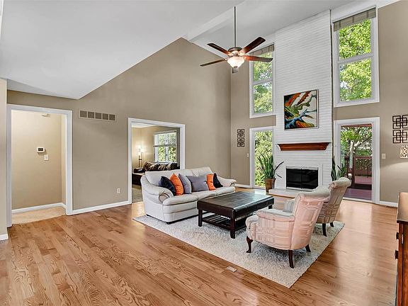 4th image of 2111 Woodland Field Ct