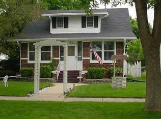 302 20th St SE, Mason City, IA 50401