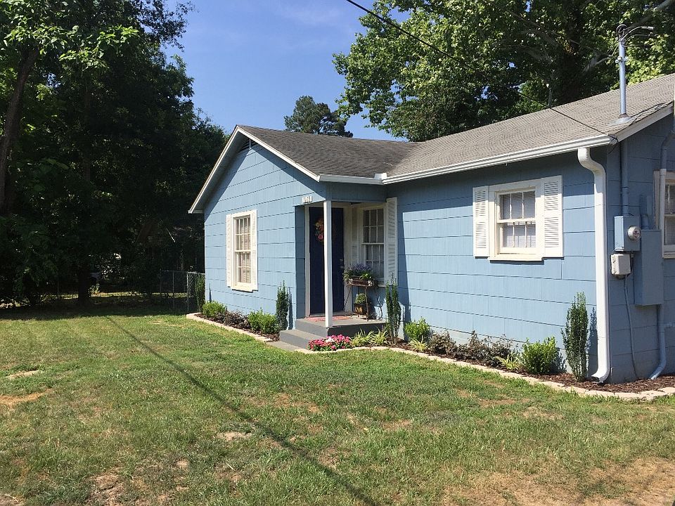 1st image of 1105 N Olive St