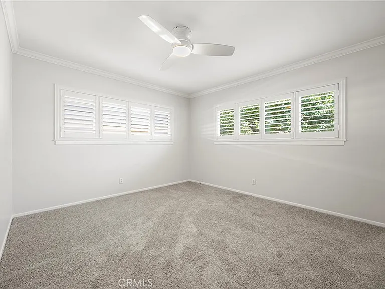 245 E Hoover Ave — Photo 16