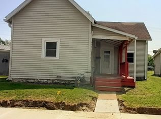 605 E 8th St, Rushville, IN