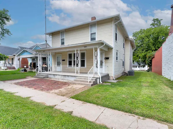 321 N Summit St, Arkansas City, KS 67005