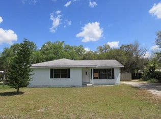 71 Florida St, Labelle, FL 33935