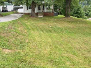 710 W Prospect St, La Follette, TN 37766