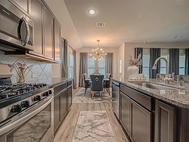 24411 Skytrail Dr — Photo 18