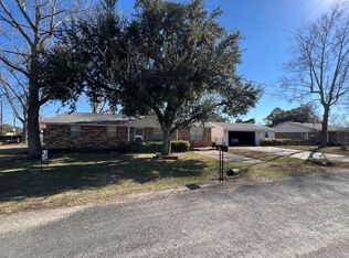 203 Franklin Rd, Wharton, TX 77488