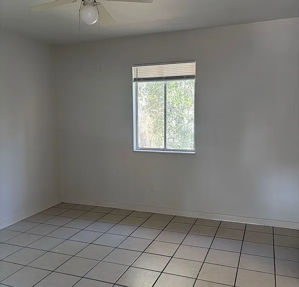 207 Lovelace Dr #8 — Photo 5